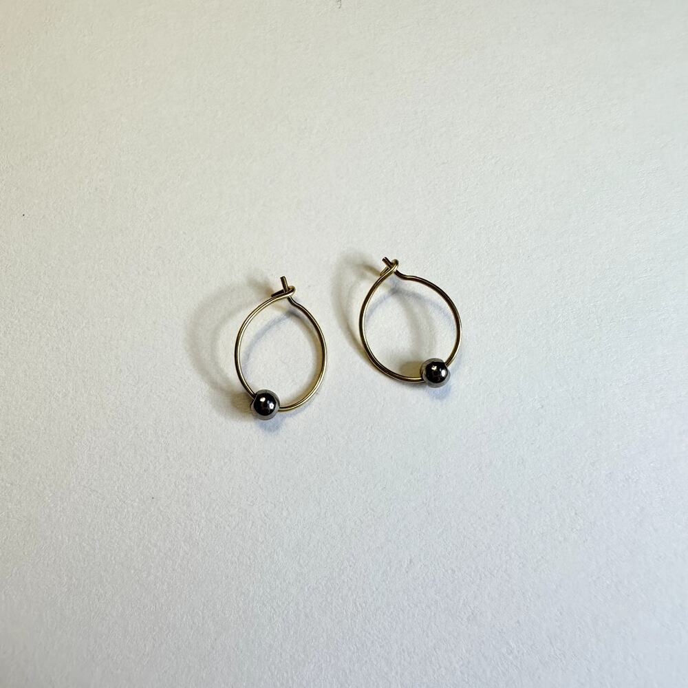 NWOT 24k gold over surgical steel silver beaded hoop huggie earrings